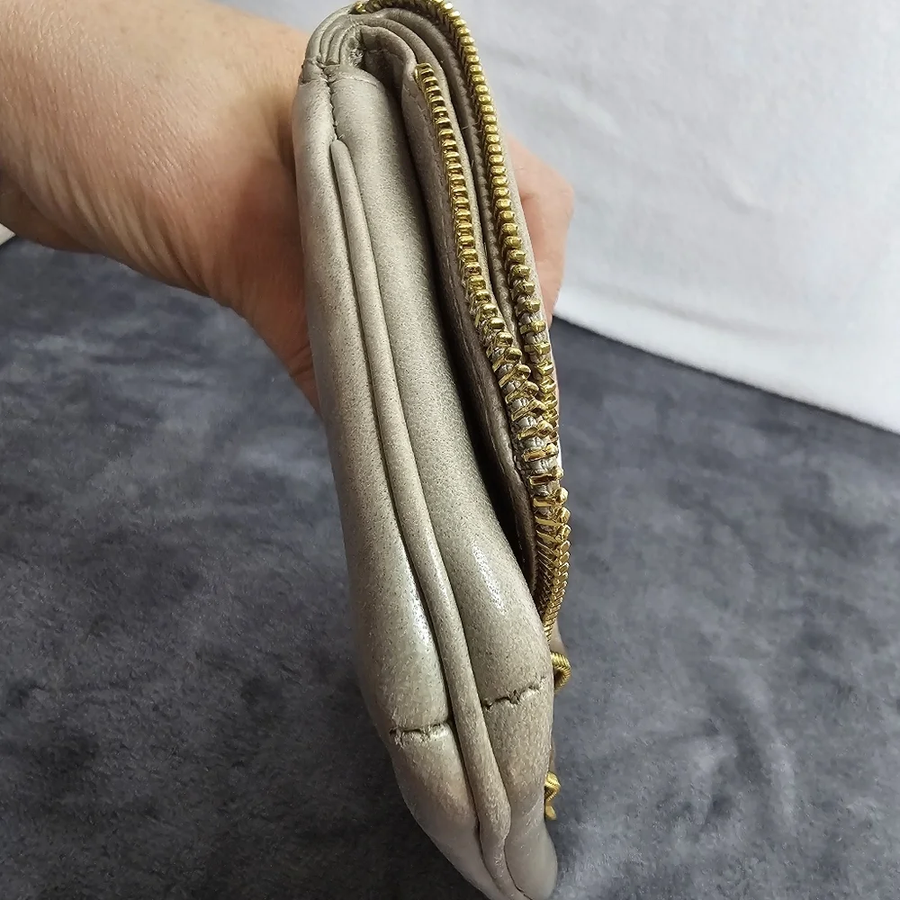 Lauren‎ Merkin Tan Clutch soft leather